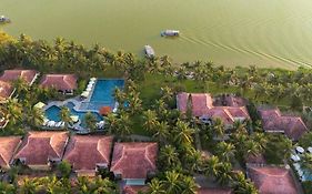 Vinh Hung Riverside Resort&Spa